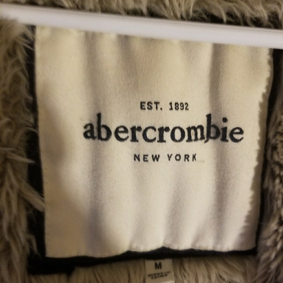 Abercrombie brown bomber jacket fo fur lining - Picture 3 of 3